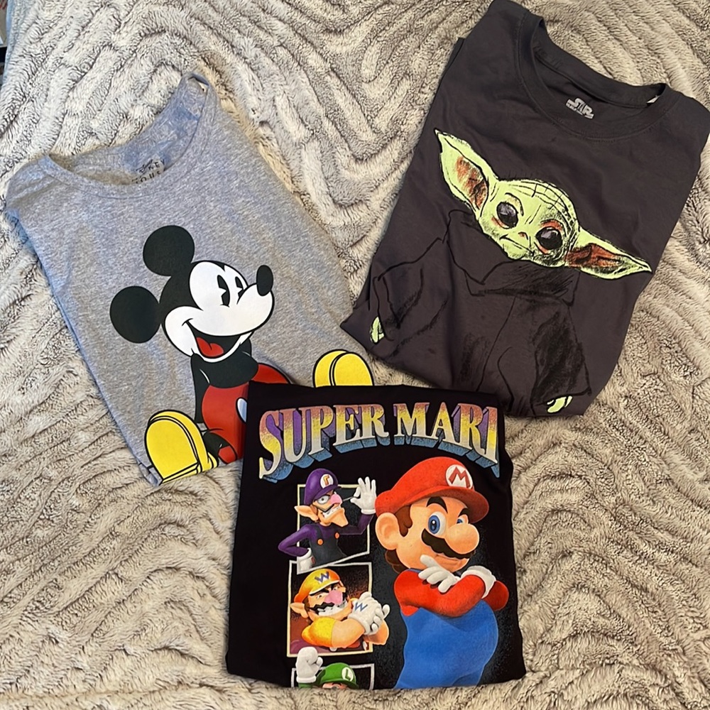 Lot of 3 brand new shirts -size Large. Mickey Mouse, Super Mario & Baby Yoda